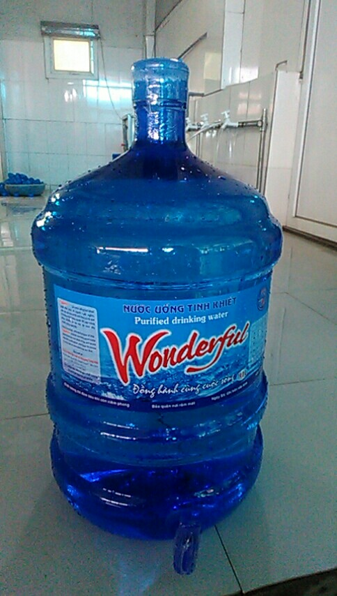 Nước uống Wonderfull 19l